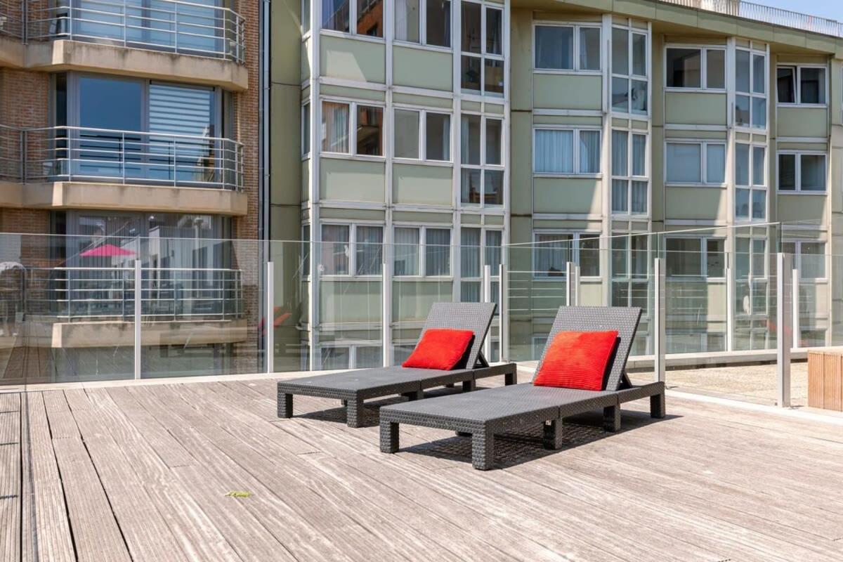 Huswell - Sunny Apartment In Knokke-Heist With Big Terrace Exteriör bild